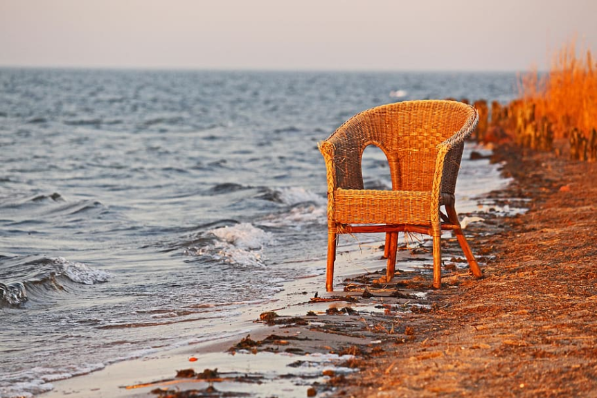 Can Rattan Furniture Be Left in the Rain?